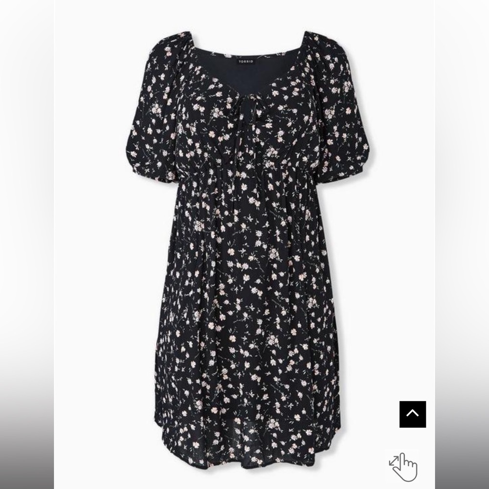 Torrid black ditsy floral crinkled gauze puff sleeve peasant dress whimsigoth